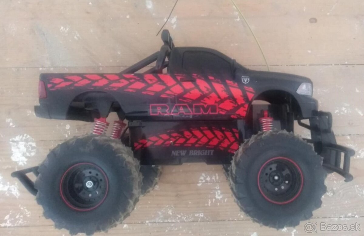 Autíčko na diaľkové ovládanie