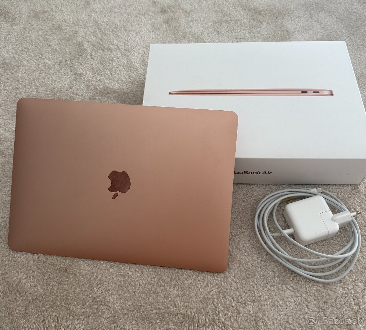 Macbook Air 13" M1 Zlatý SK