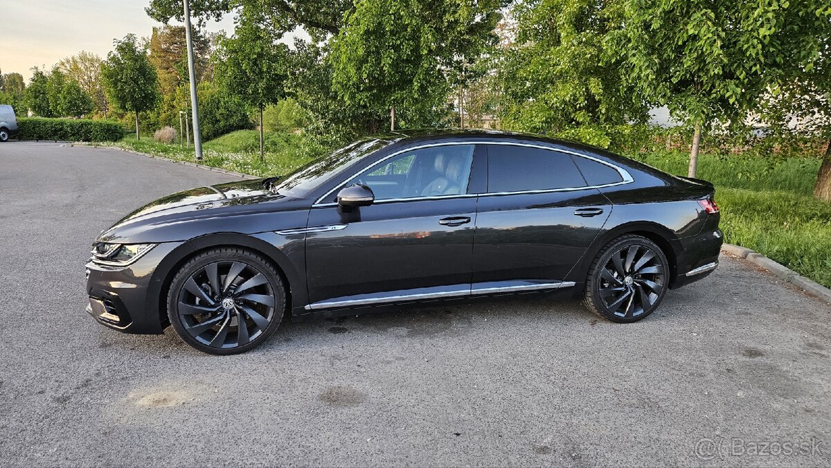 Svadobne auto s vodicom