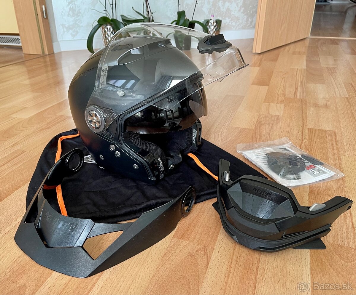 Nolan helma vel. XS