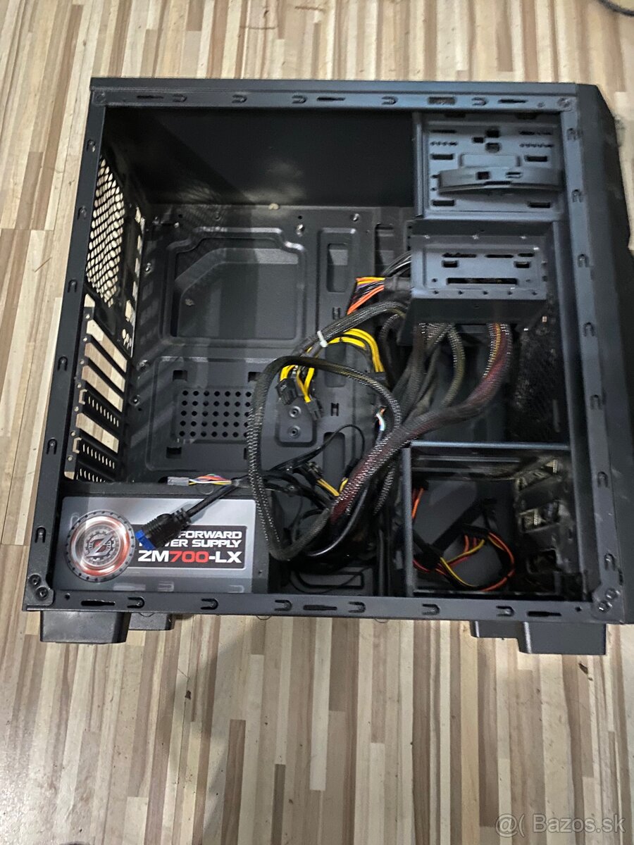 Pc skriňa