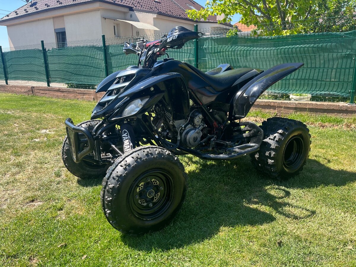 Yamaha Raptor 660
