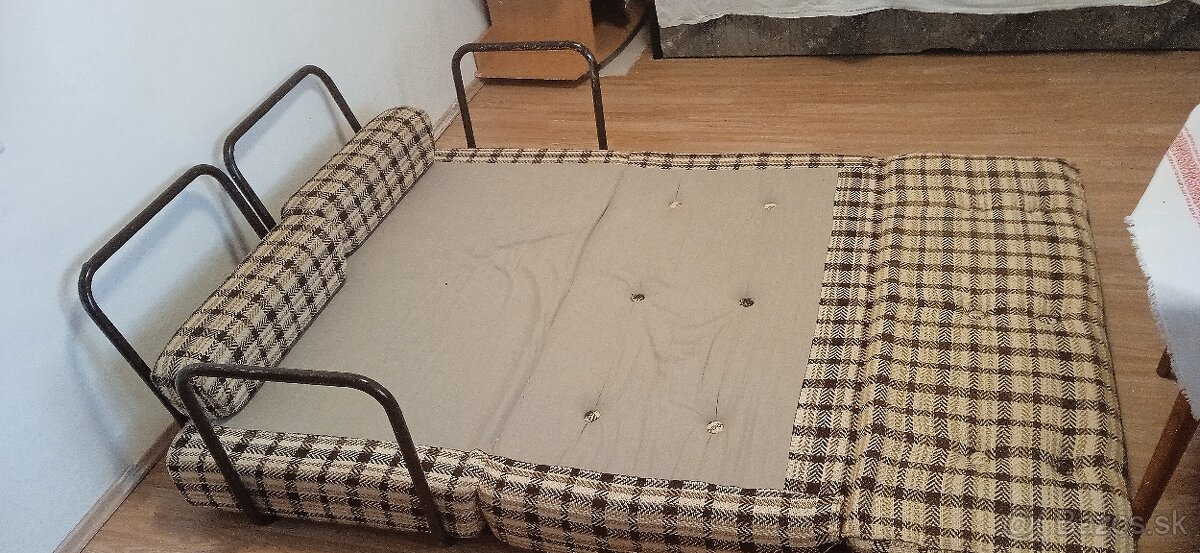 ZLAVA PREDAM,VYMENIM 2XROZKLADACÍ GAUČ, OBÝVACIU STENU,