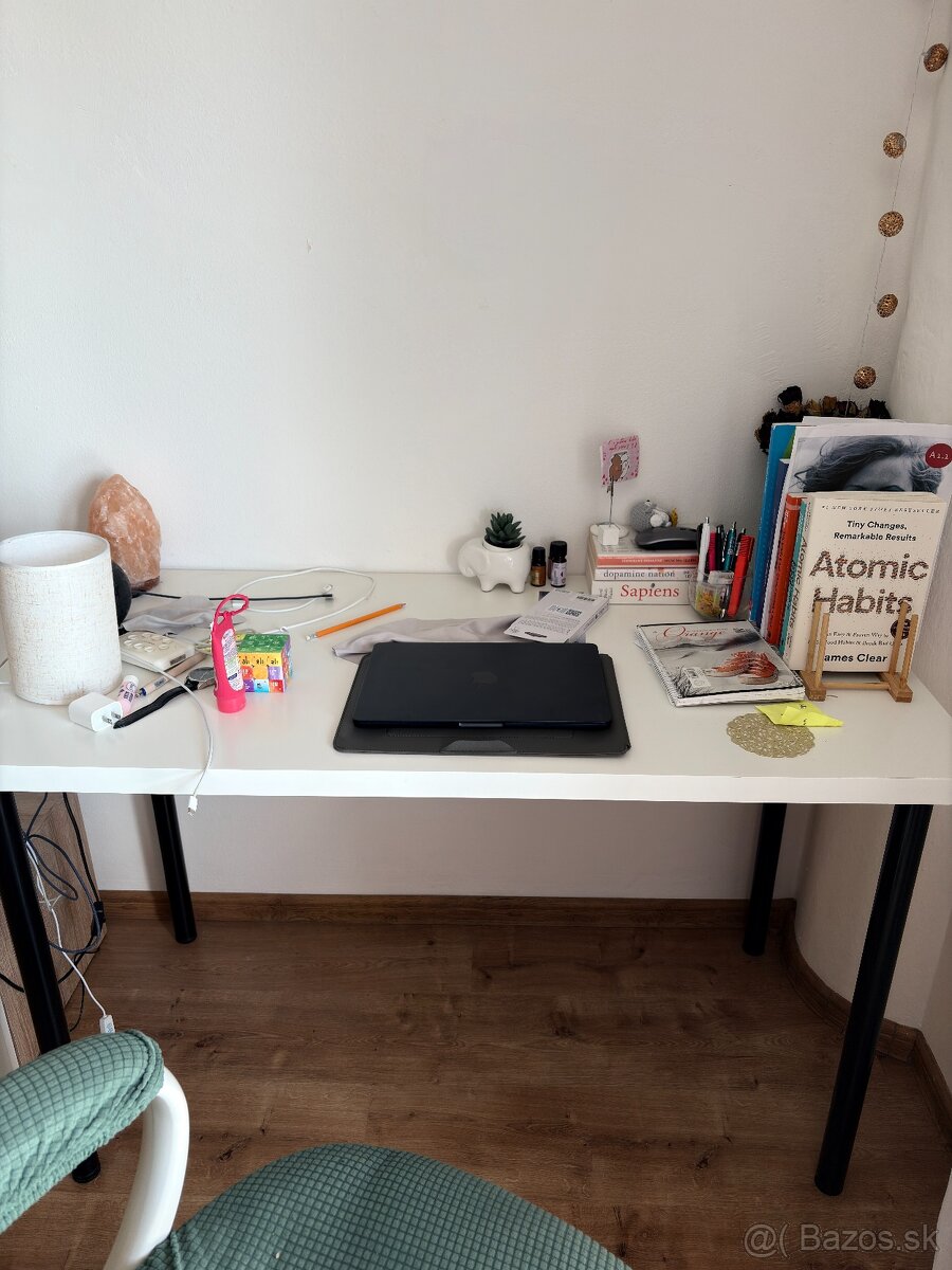 Stôl IKEA LINNMON/ADILS – 20 €