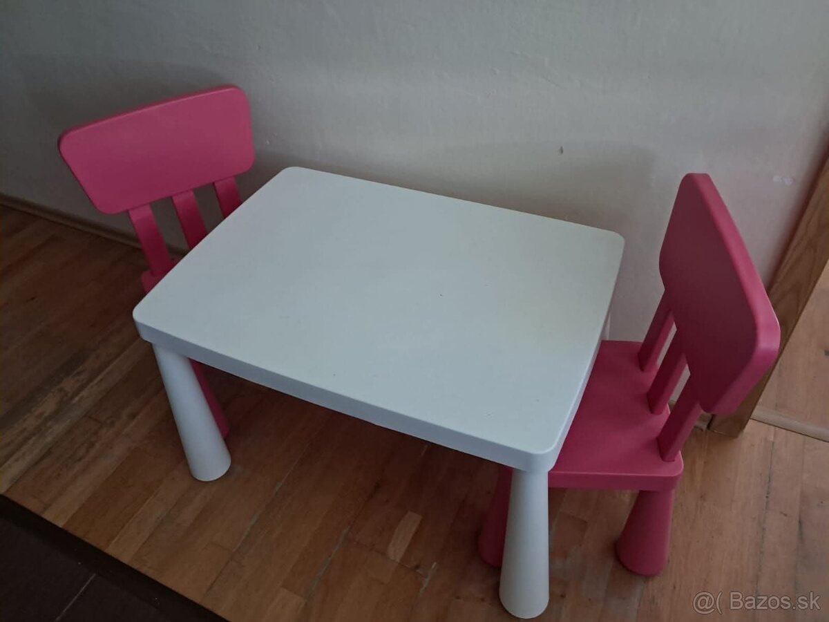 Detský set stôl a stoličky