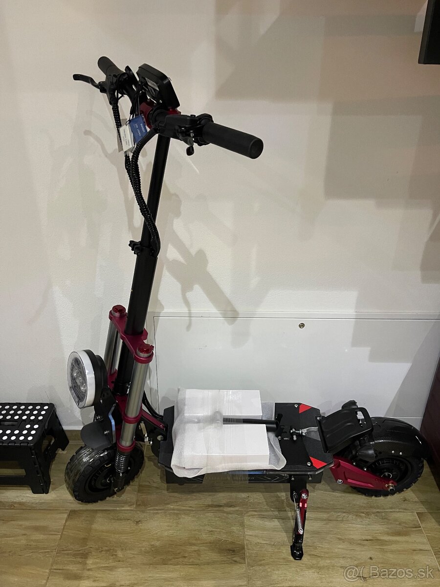Elektricka kolobezka Boyueda S5-11 6000w, 38,4Ah