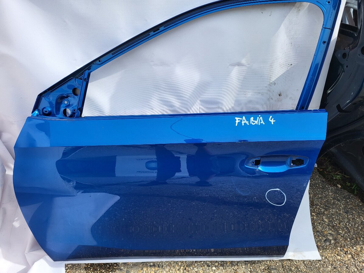 Skoda fabia 4 lave predne dvere