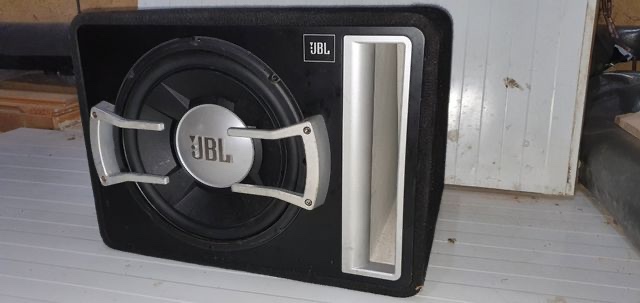 JBL subwoofer 1200w