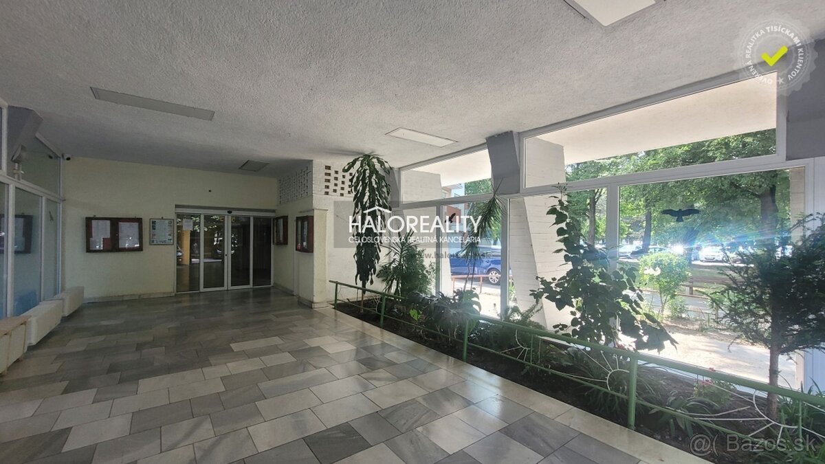 HALO reality - Predaj, trojizbový byt Nitra, Chrenová - EXKL