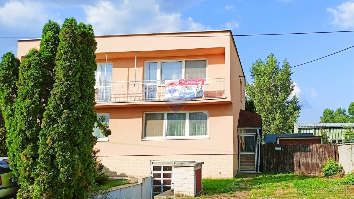 Veľký rodinný dom kúsok od Piešťan na predaj