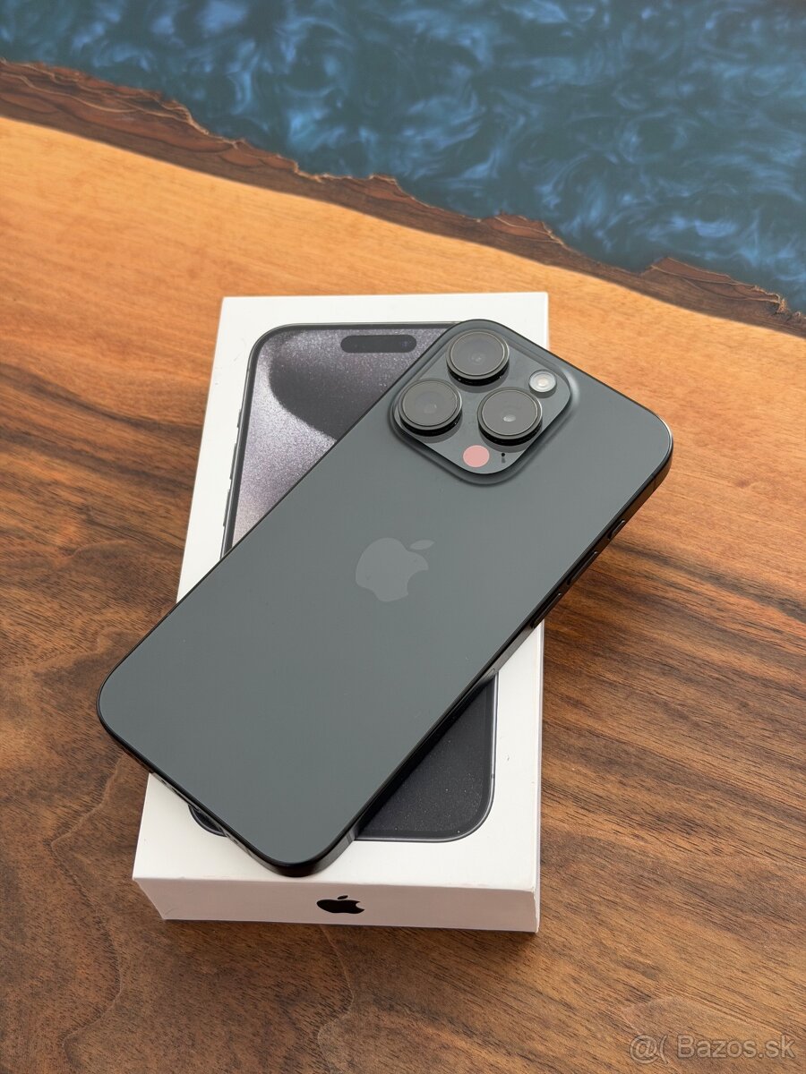 iPhone 15 Pro 128gb Black top stav