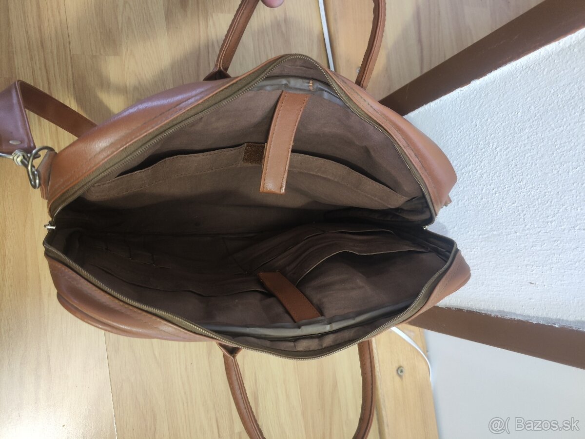 Kožená kabelka