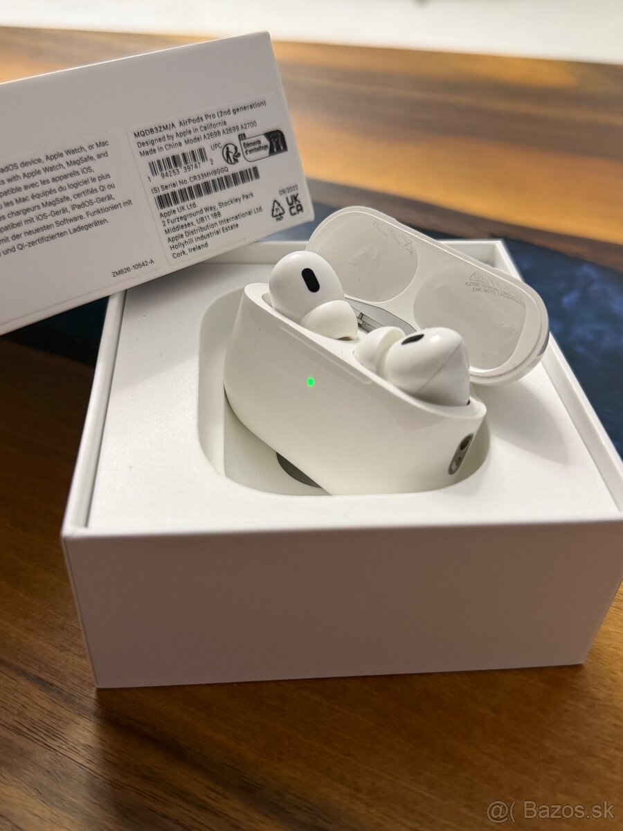 Apple AirPods Pro 2 komplet balenie