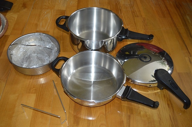 predam tlakovy hrniec FISSLER,