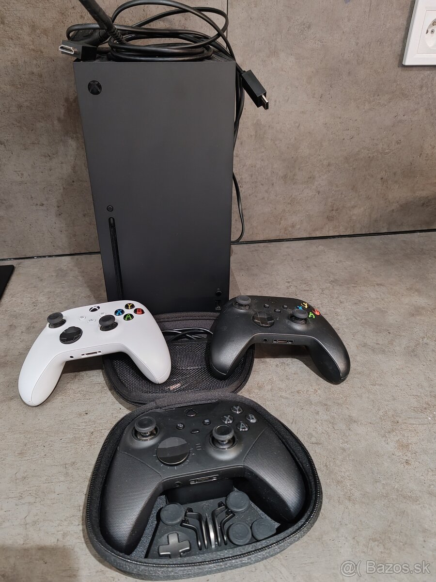 Xbox series X 1TB + 3X OVLÁDAČ