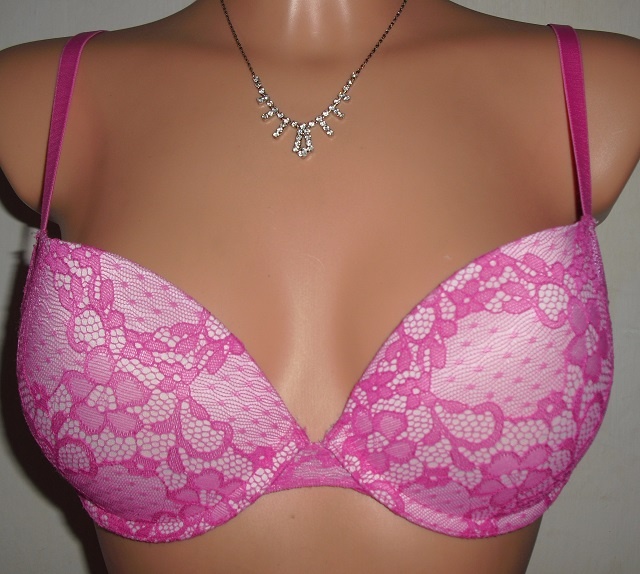 Cipkovana romanticka podprsenka