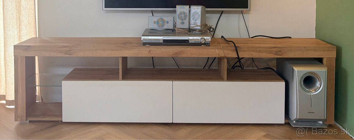 TV skrinka - 2m