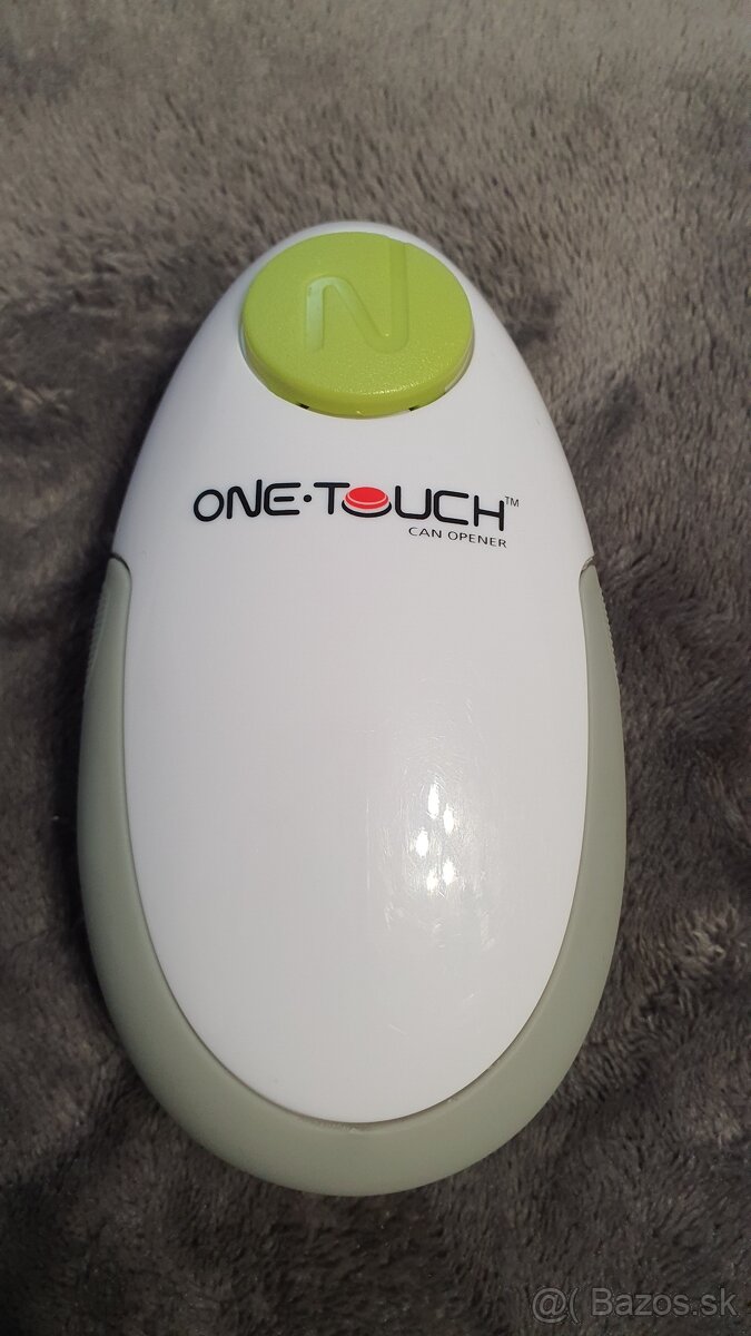 Otvarac na konzervy Tchibo baterkovy