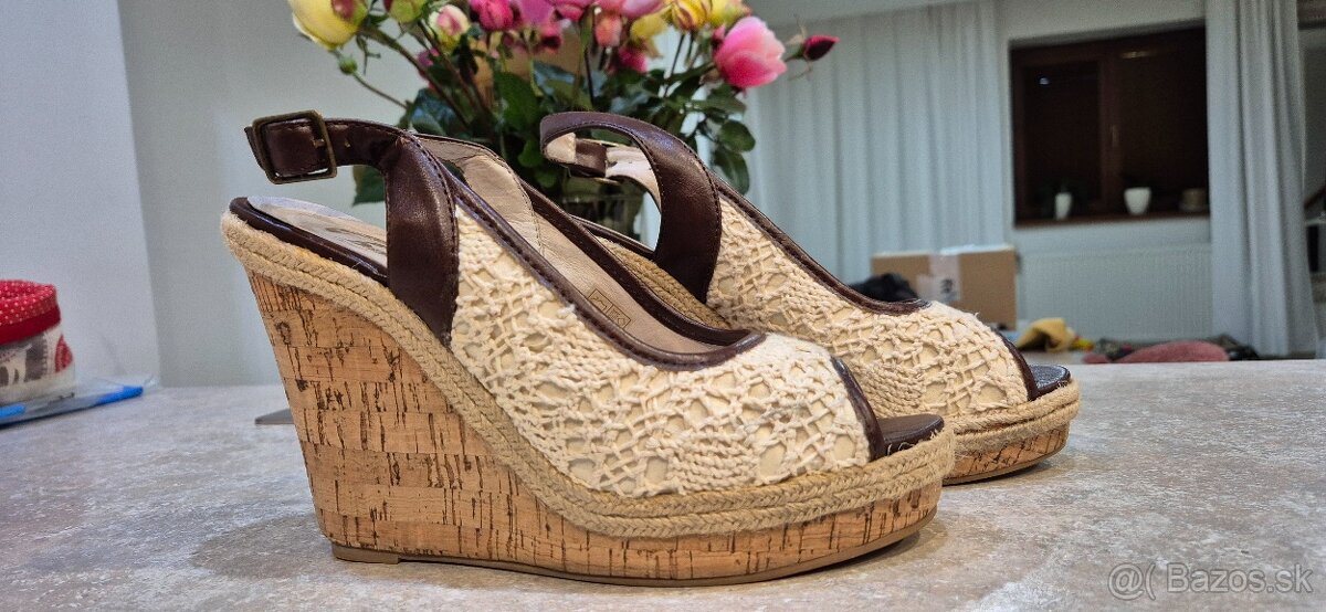 Baťa sandále č. 38