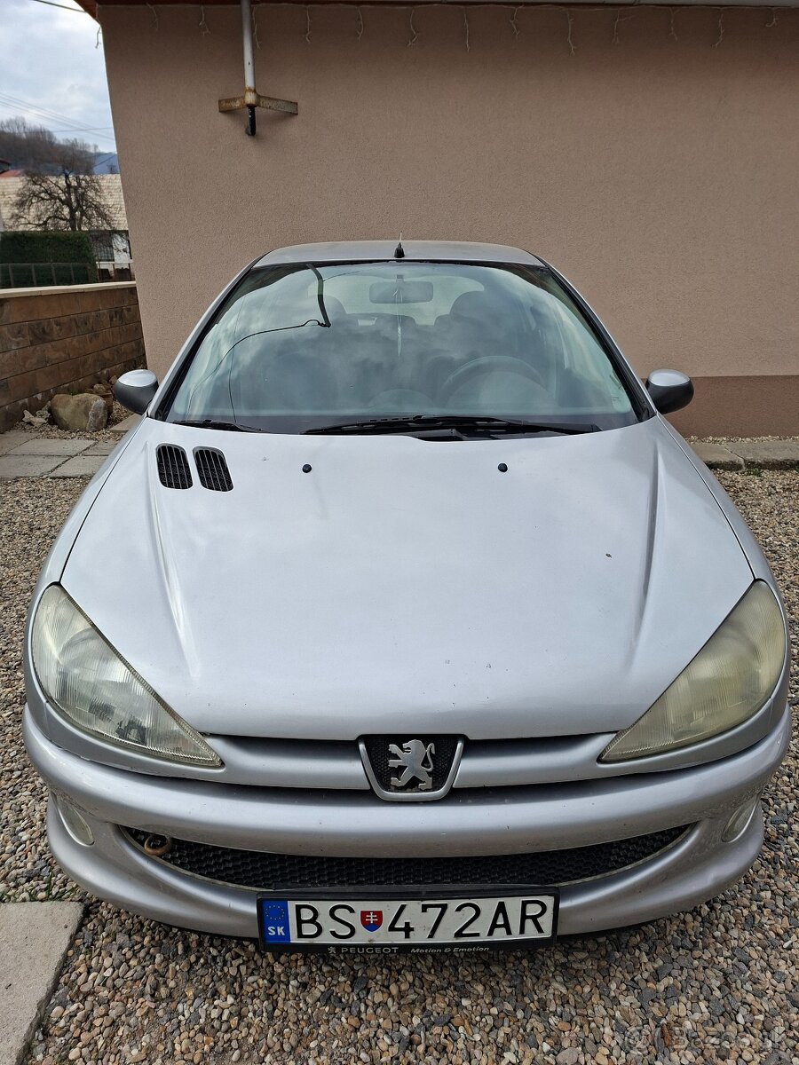 Peugeot 206