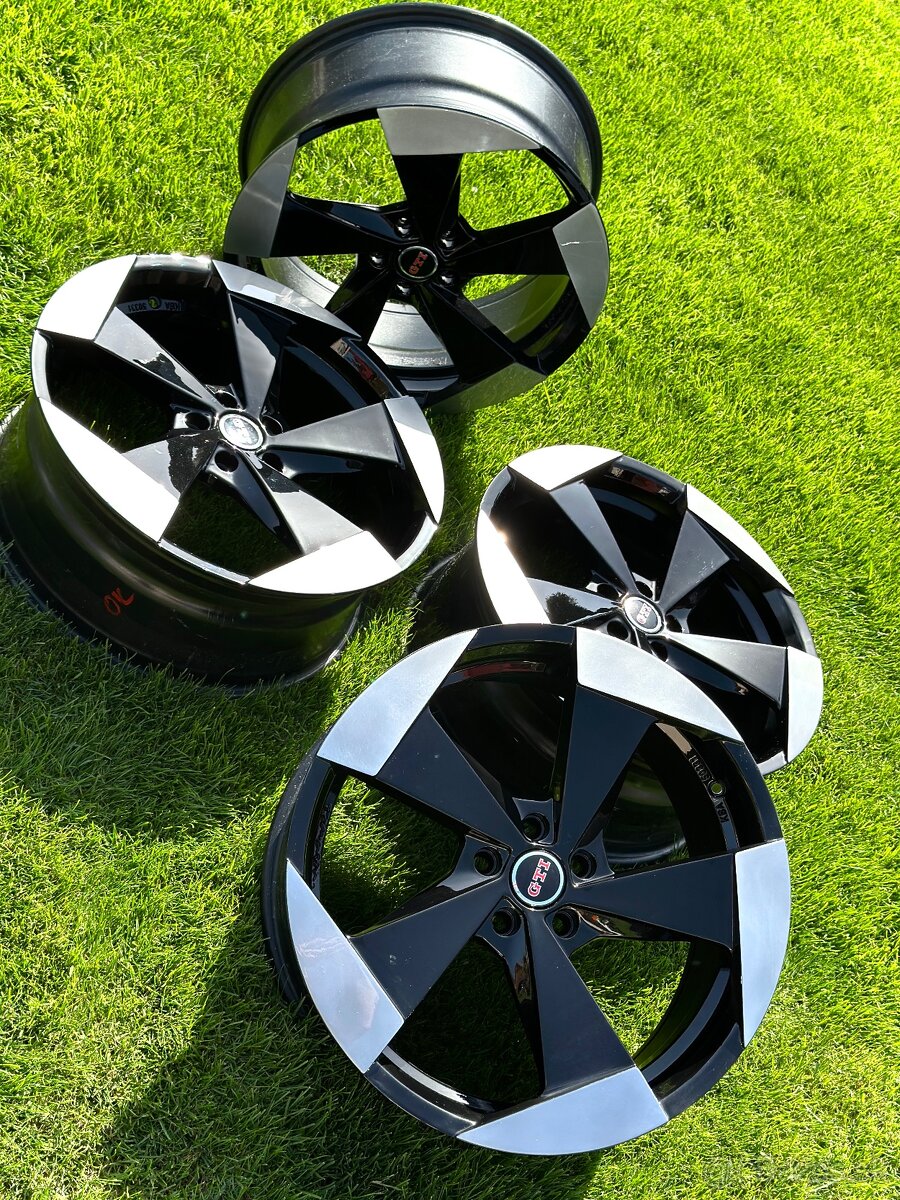 Tomason R20 5x112 Hyperblack Polished