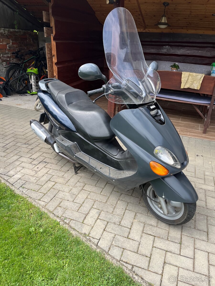 Yamaha MBK Skyliner