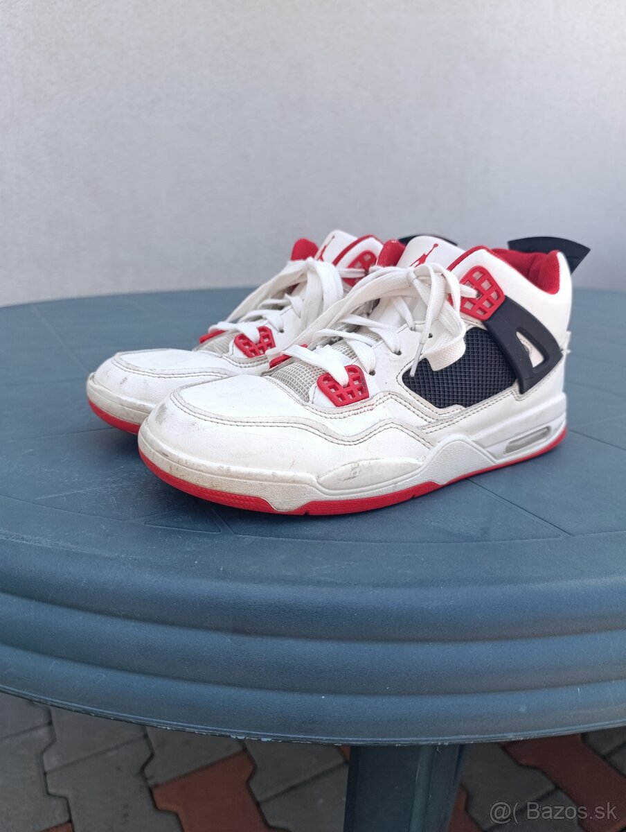 AIR Jordan