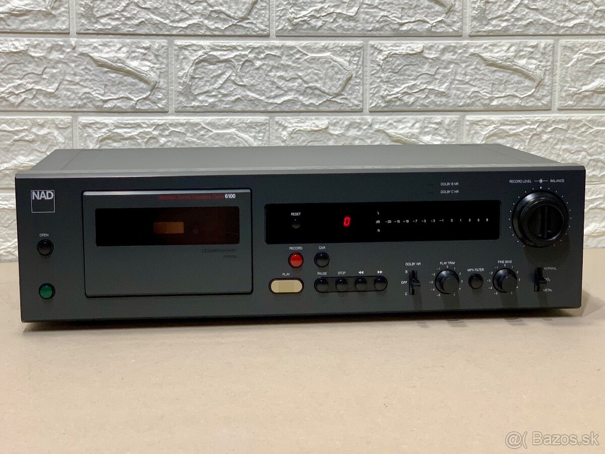 NAD 6100 Monitor Series …. Kazetový deck