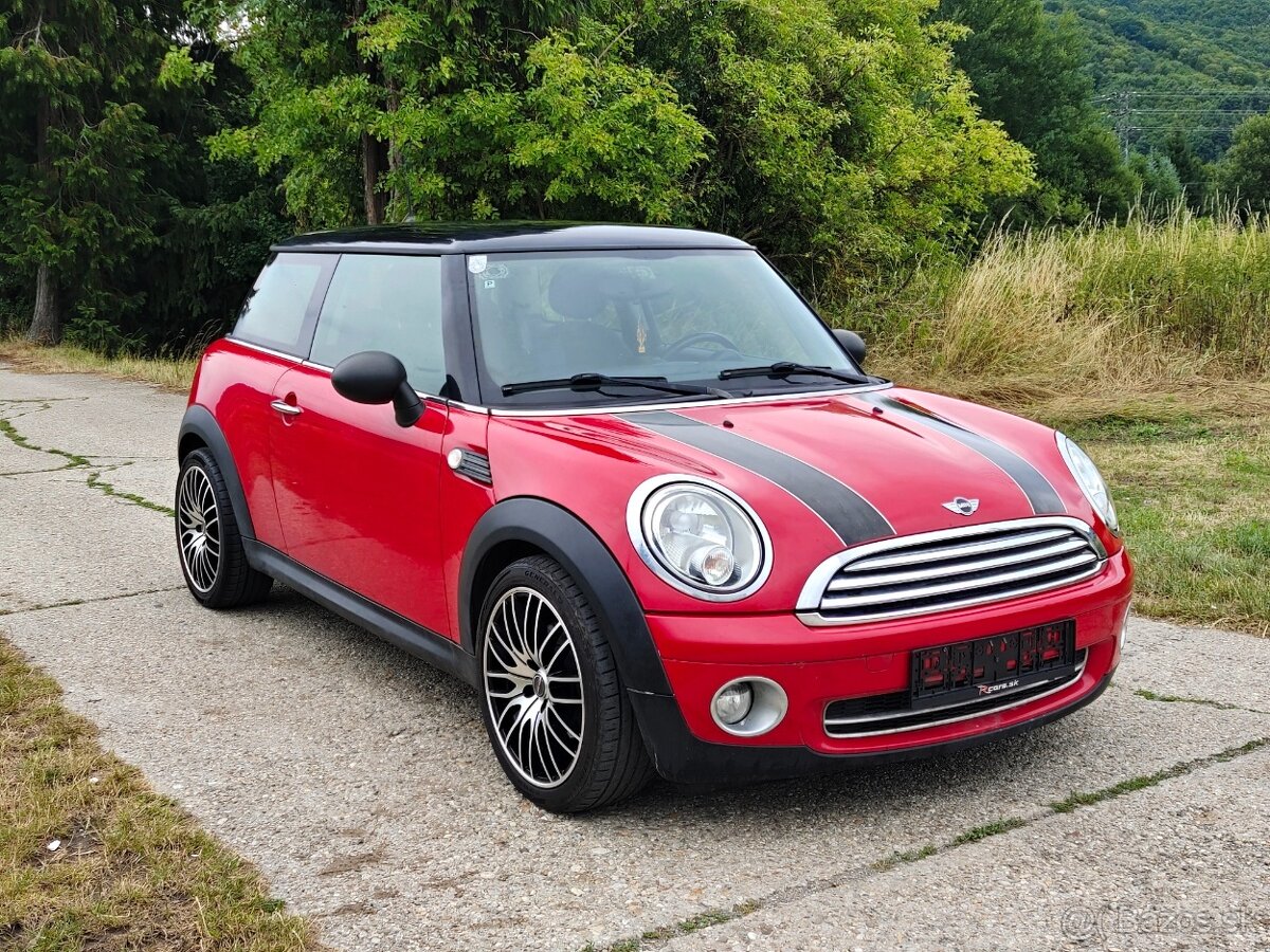 Mini Cooper 1.4 • 70kw • 2009 • Klima