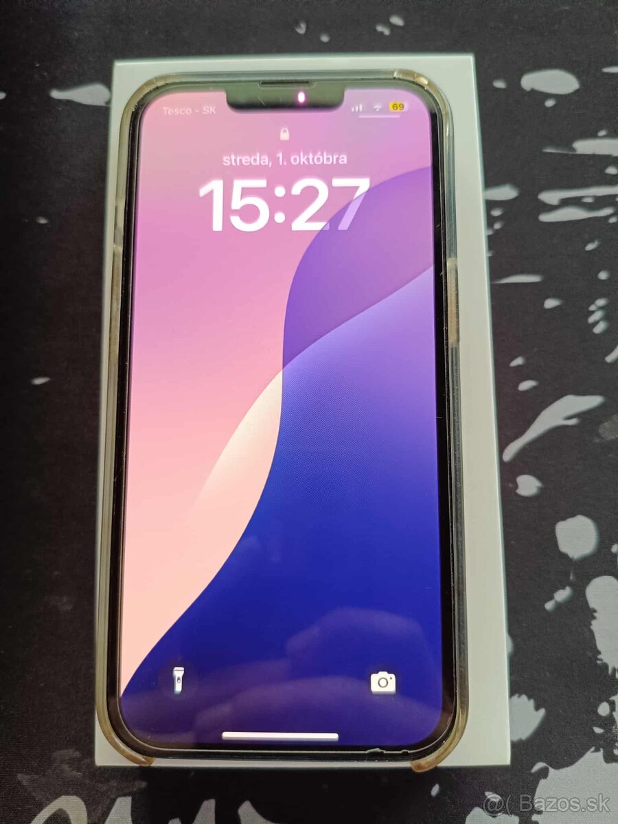 iPhone 13