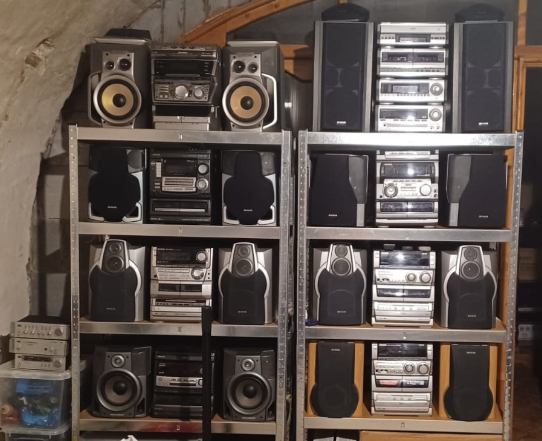Veža AIWA SONY
