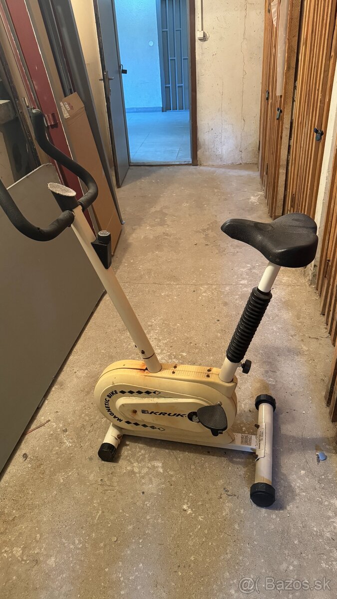 staccionarny bicykel