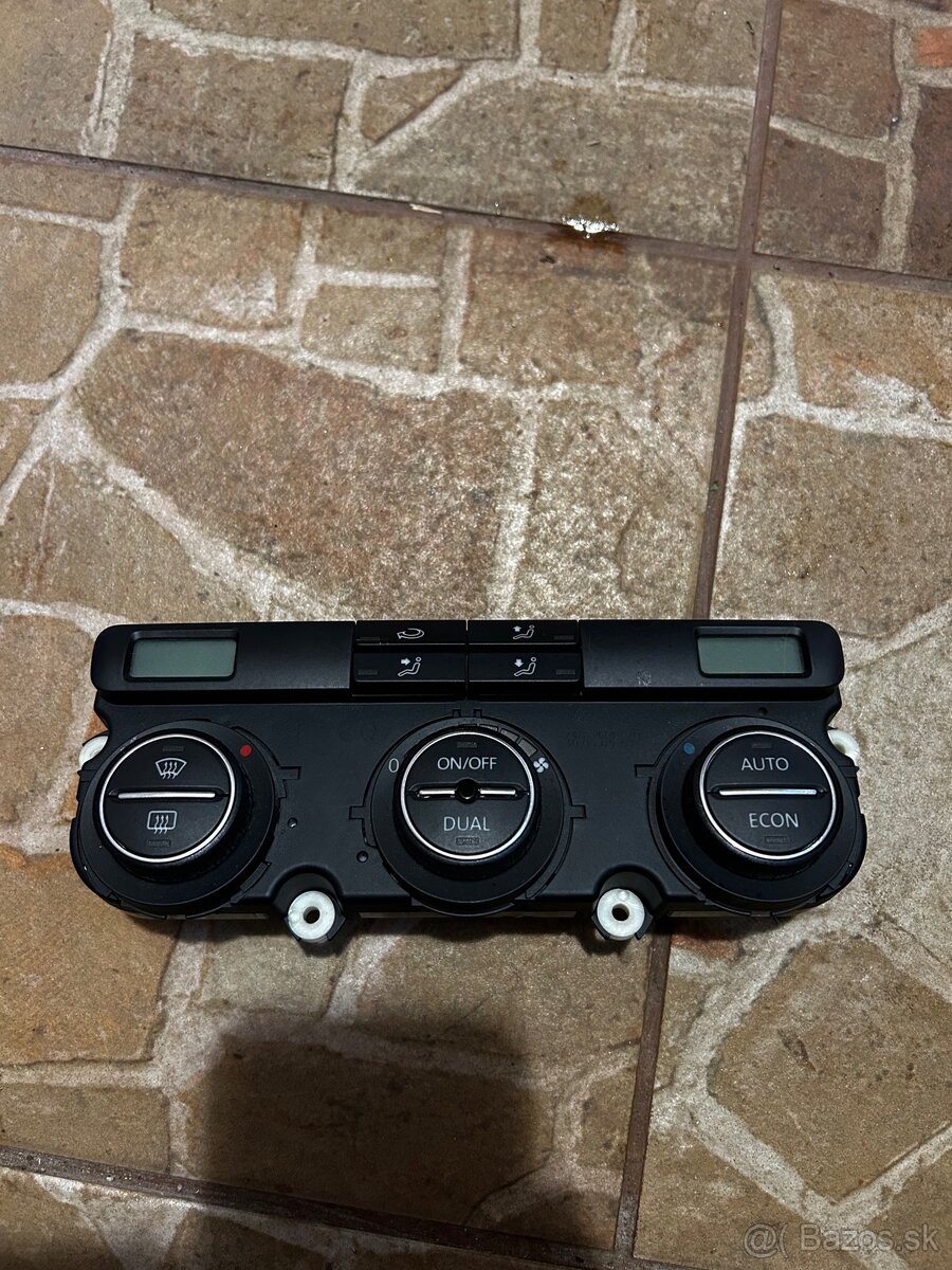 Ovládací panel kúrenia