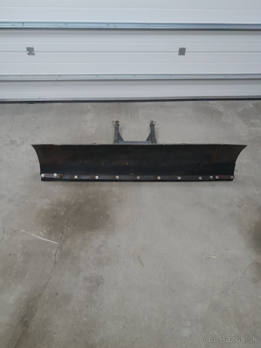 Snezny pluch na stvorkolku