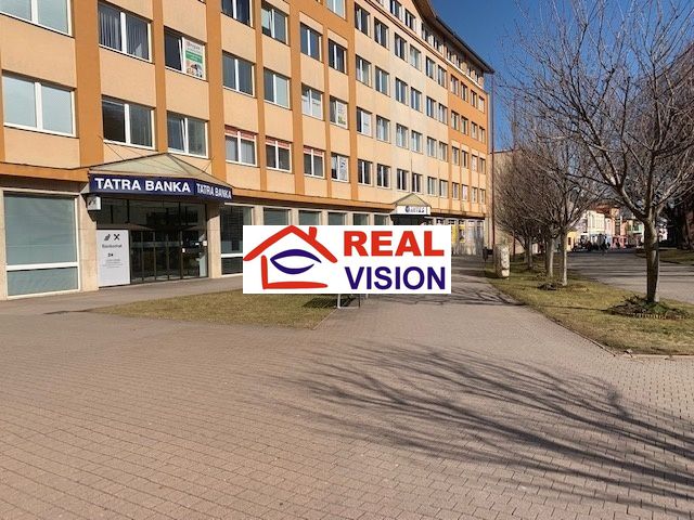 Kancelárske priestory na Námestí sv. Egídia v Poprade, kuchy