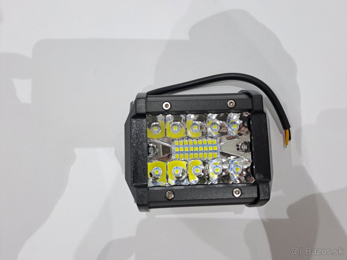 LED Pracovné svetlo 60W Diaľkove + držiaky
