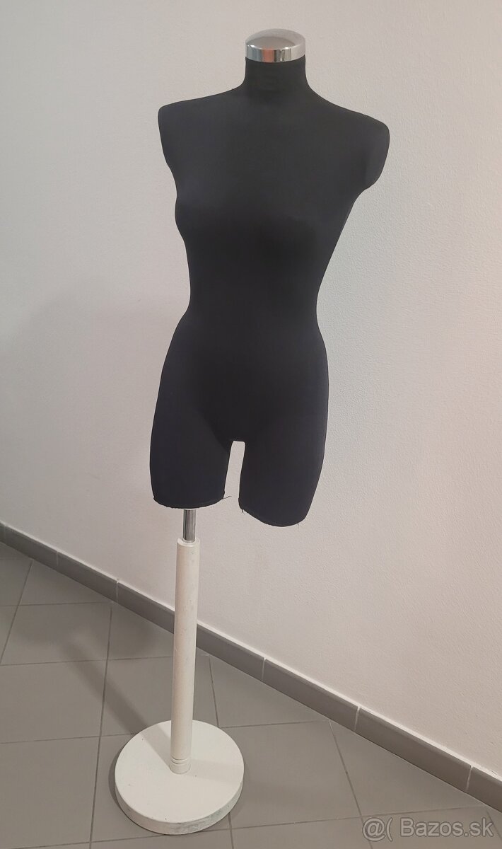 Figurina