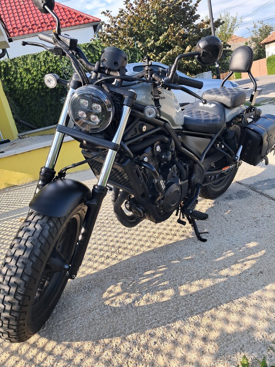 Honda CMX 500 Rebel 2023