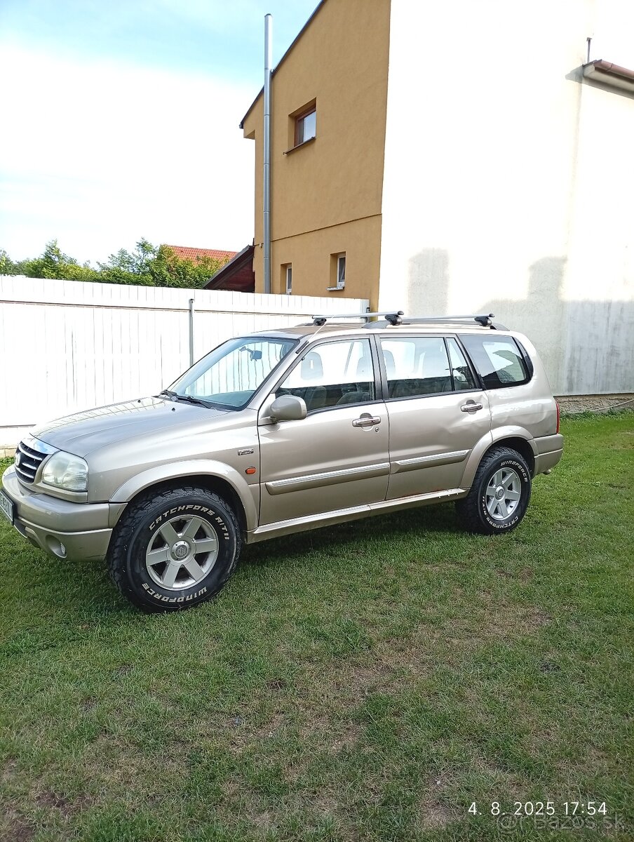 Suzuki Grand Vitara XL7