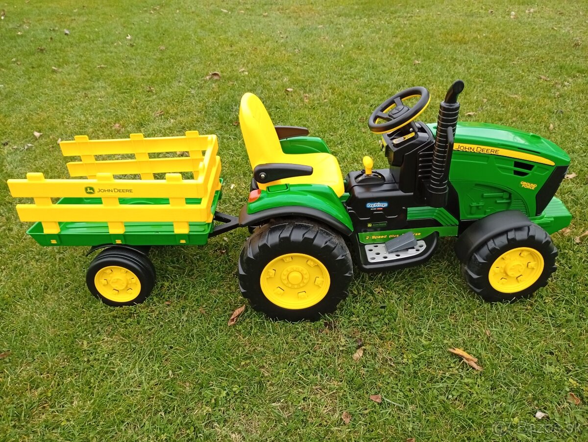 Elektrický traktor John Deere Ground Force