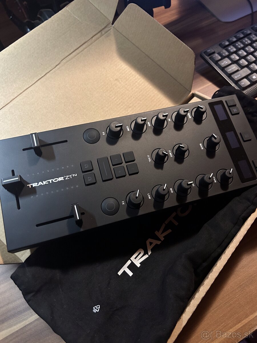 Predám mixážny ovládač Native Instruments MK2