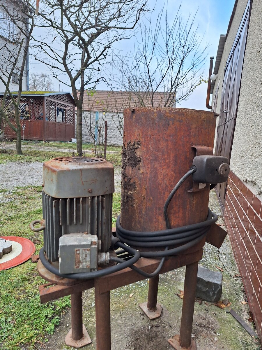 Šrotovník na ovocie