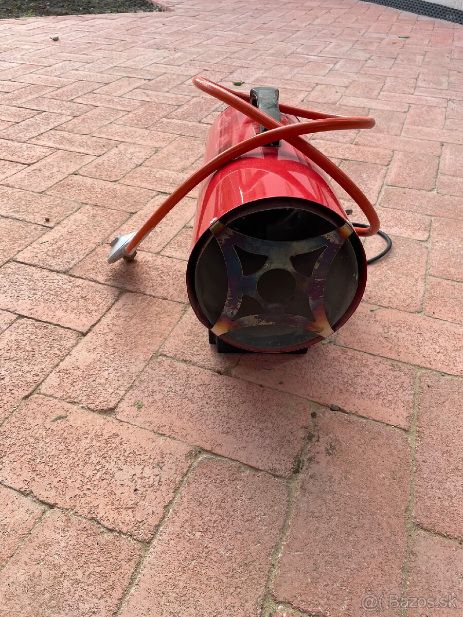 Elektronicky regulovaný teplovzdušný fúkar na PB