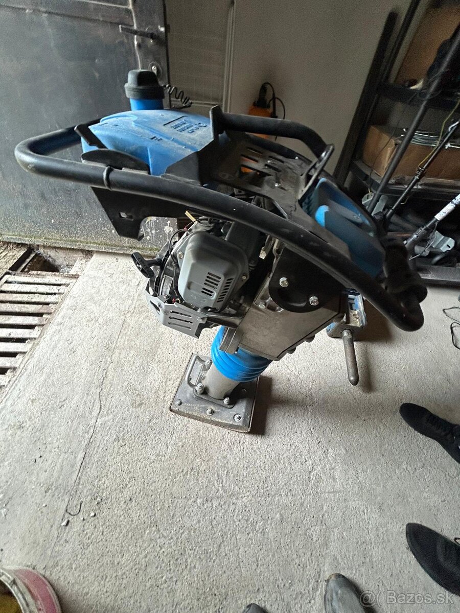 vibračná noha, vibračný pech-dusadlo