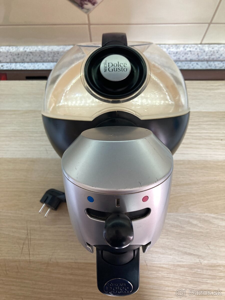 kávovar na kapsule KRUPS Dolce gusto