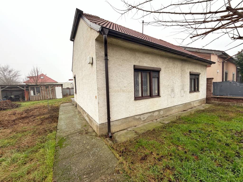 ASSENZIO - PREDAJ - REZERVOVANE - Rodinný dom - Ivanka pri