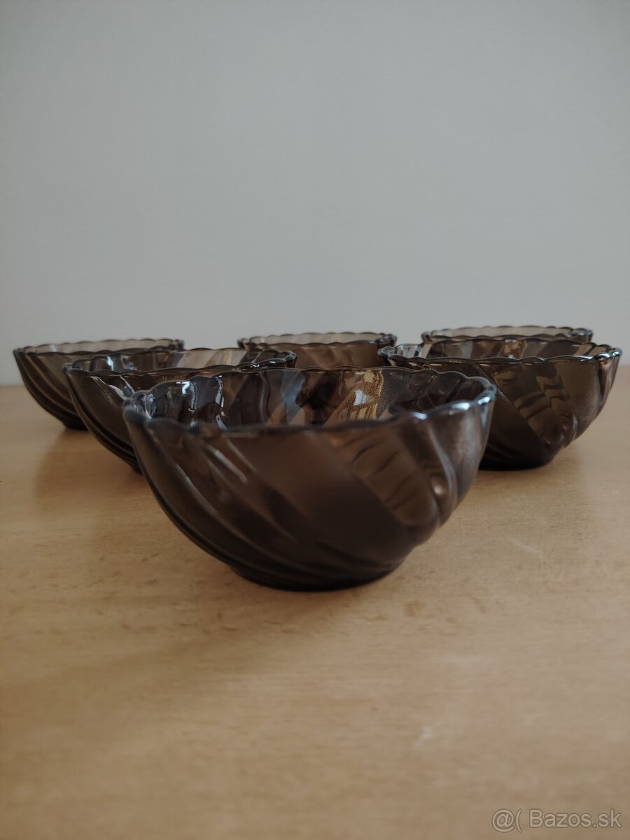 Dymové sklo - dezertné misky