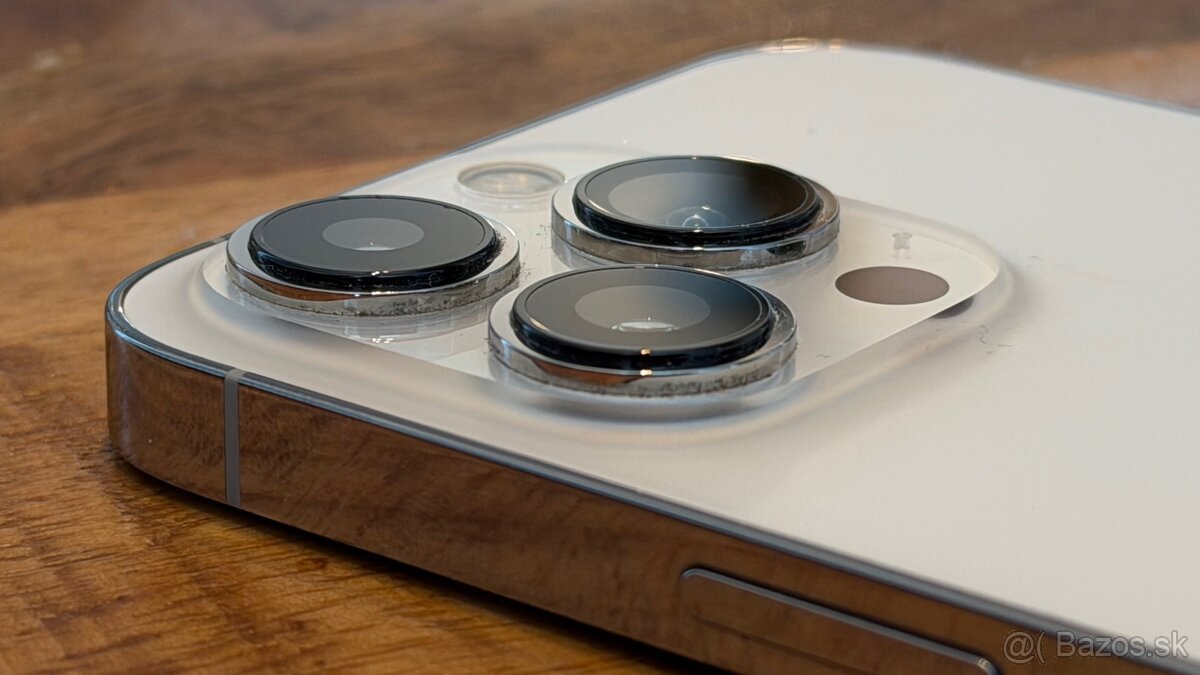 Predám iPhone 13pro 128GB