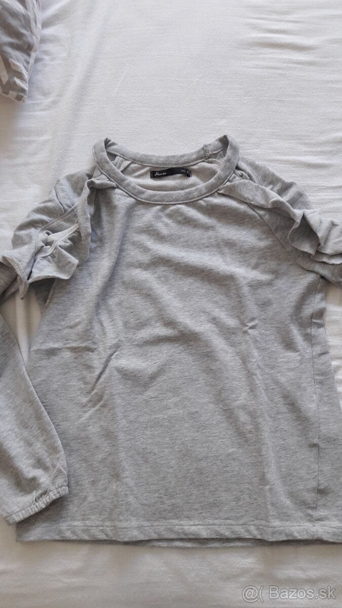 Tričko s odhalenymi plecami - S