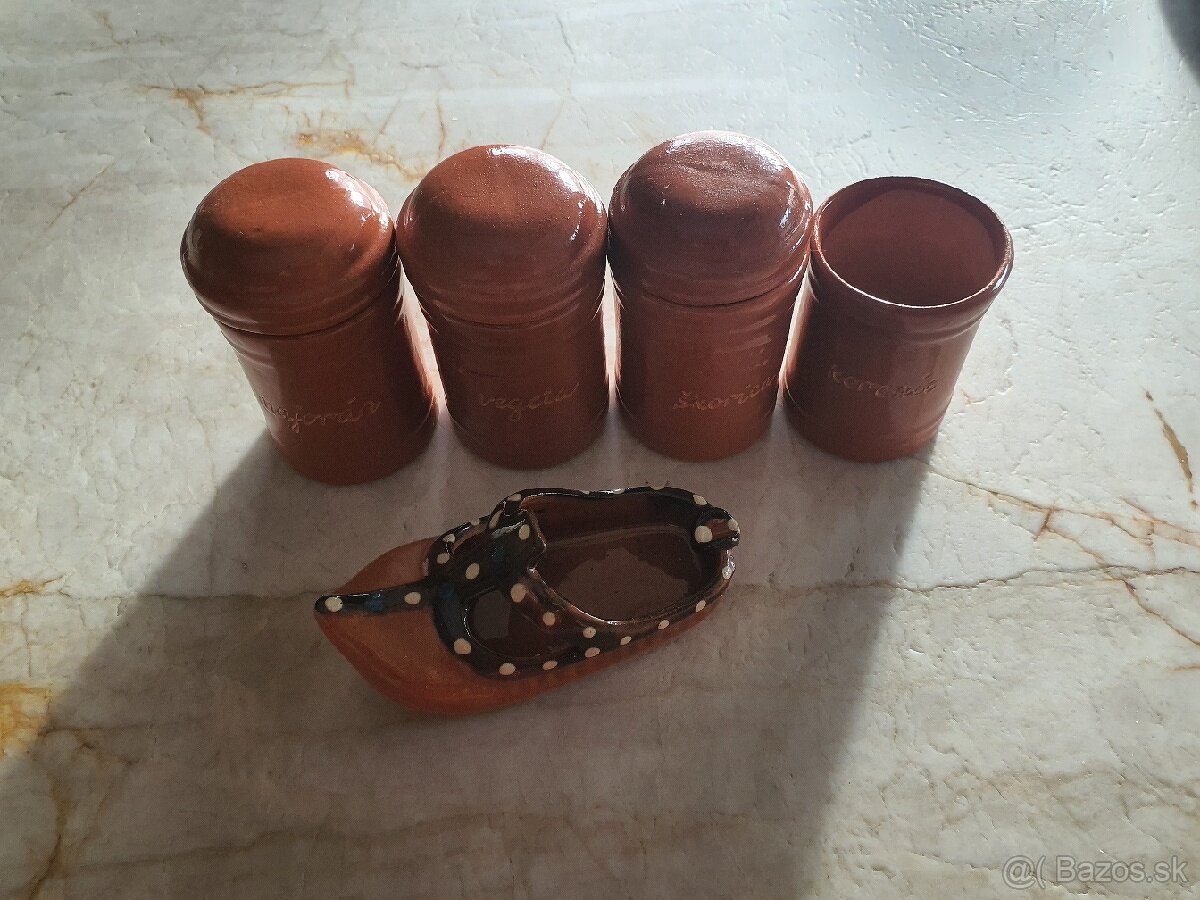 Ozdobná kuchynská keramika